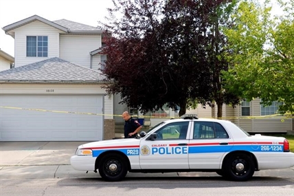 Man charged with murders of three people in Calgary, bodies found in two homes | iNFOnews.ca