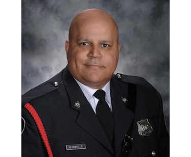 Officer's spouse reveals depth of grief: 'Is there a guide to being a widow?' | iNFOnews.ca