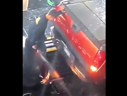 TRENDING NOW: Close call in the car wash | iNFOnews.ca