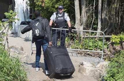 Federal stats show slight increase in irregular migrant claims in August | iNFOnews.ca
