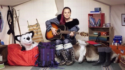 'Anaana's Tent' passes Inuit songs, legends, language to a new generation | iNFOnews.ca