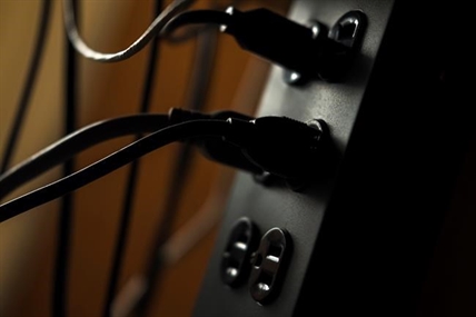 BC Hydro says smartphone, tablet, 'obsession' behind shift in electricity use | iNFOnews.ca