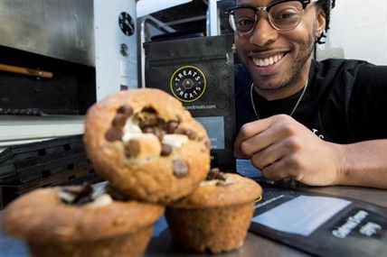 Entrepreneurs cook up edible pot products despite legalization delay | iNFOnews.ca