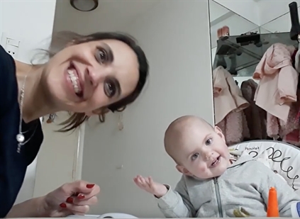 TRENDING NOW: Adorable baby has animated conversation with mom | iNFOnews.ca TRENDING NOW: Adorable baby has animated conversation with mom | iNFOnews.ca