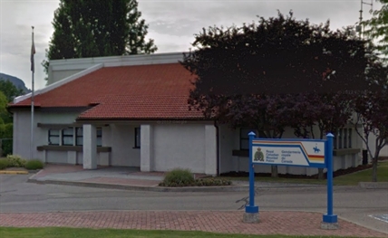 Out-of-town thieves suspected in Osoyoos car thefts | iNFOnews.ca