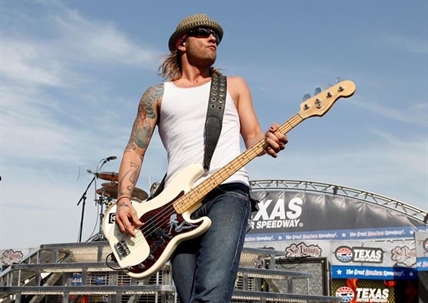 Ex-3 Doors Down bassist gets 10 years on gun charge | iNFOnews.ca