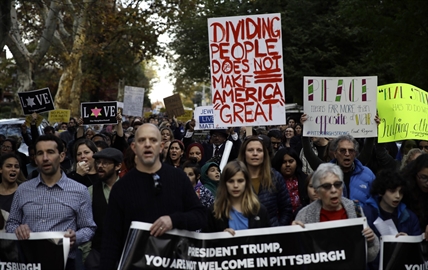 Pittsburgh funerals continue after Trump visit and protests | iNFOnews.ca