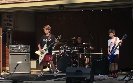 TRENDING NOW: Kids rock the garage band | iNFOnews.ca TRENDING NOW: Kids rock the garage band | iNFOnews.ca