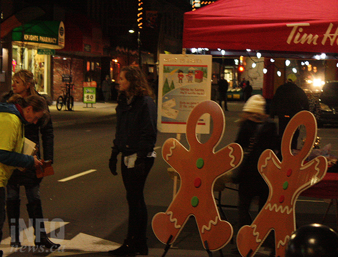 Second annual Christmas light up puts downtown Penticton in festive mood | iNFOnews.ca