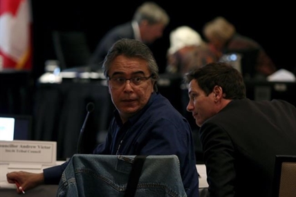 B.C. chief tells pipeline hearings his people are responsible for their land | iNFOnews.ca