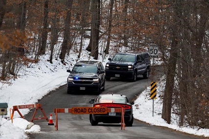 Ontario cop sent to hospital after 'interaction' with another officer | iNFOnews.ca