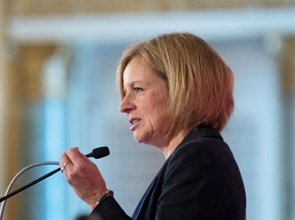 Notley to announce next steps for dealing with oil backlog on Sunday | iNFOnews.ca