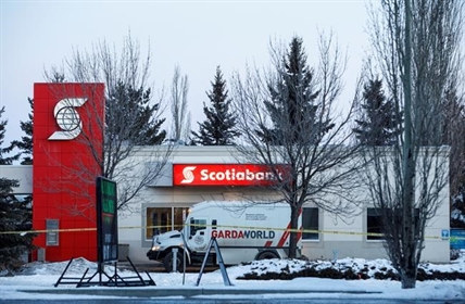 UPDATE: Guards injured, money stolen during overnight blast at Edmonton bank | iNFOnews.ca