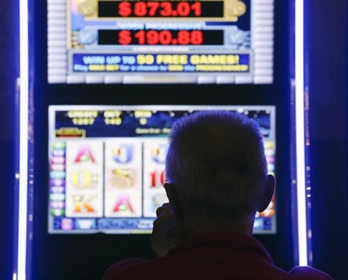 Green light for class action over 'mesmerizing' video lottery terminals | iNFOnews.ca
