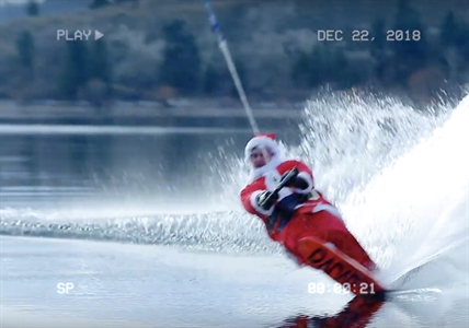 TRENDING NOW: Santa goes water skiing on Okanagan Lake | iNFOnews.ca TRENDING NOW: Santa goes water skiing on Okanagan Lake | iNFOnews.ca