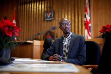 Somali refugee takes amazing road from refugee camps to Victoria city council | iNFOnews.ca Somali refugee takes amazing road from refugee camps to Victoria city council | iNFOnews.ca