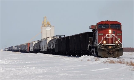 CN Rail and CP Rail exceed grain revenue max despite drop in grain shipping | iNFOnews.ca