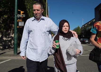 Peace bond hearing withdrawn for B.C. couple cleared in legislature terror plot | iNFOnews.ca Peace bond hearing withdrawn for B.C. couple cleared in legislature terror plot | iNFOnews.ca