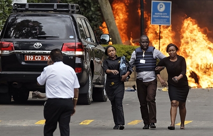iN VIDEO: Extremists attack hotel in Nairobi; al-Shabab claims role | iNFOnews.ca