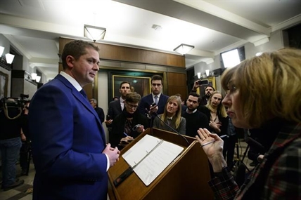 Scheer calls on Trudeau to resign, Singh for inquiry over SNC-Lavalin affair | iNFOnews.ca