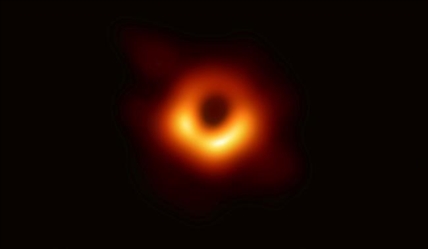 iN VIDEO: Scientists reveal first image ever made of a black hole | iNFOnews.ca