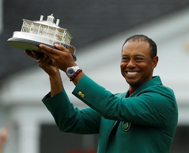 Tiger Woods makes Masters his 15th and most improbable major | iNFOnews.ca Tiger Woods makes Masters his 15th and most improbable major | iNFOnews.ca