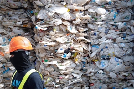 Shoppers want green packaging, but don't want to pay for it, study suggests | iNFOnews.ca