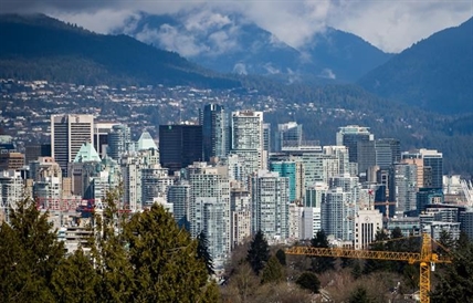 Condo developers offer free wine, avocado toast to woo buyers in slowing market | iNFOnews.ca Condo developers offer free wine, avocado toast to woo buyers in slowing market | iNFOnews.ca