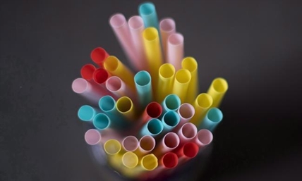 Trudeau announces plan to ban single-use plastics as early as 2021 | iNFOnews.ca