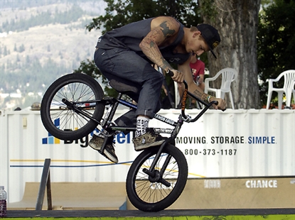 Beach festival sets new date for 2014 | iNFOnews.ca