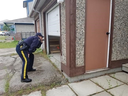 Tip shifts focus of manhunt for B.C. murder suspects to York Landing, Man. | iNFOnews.ca