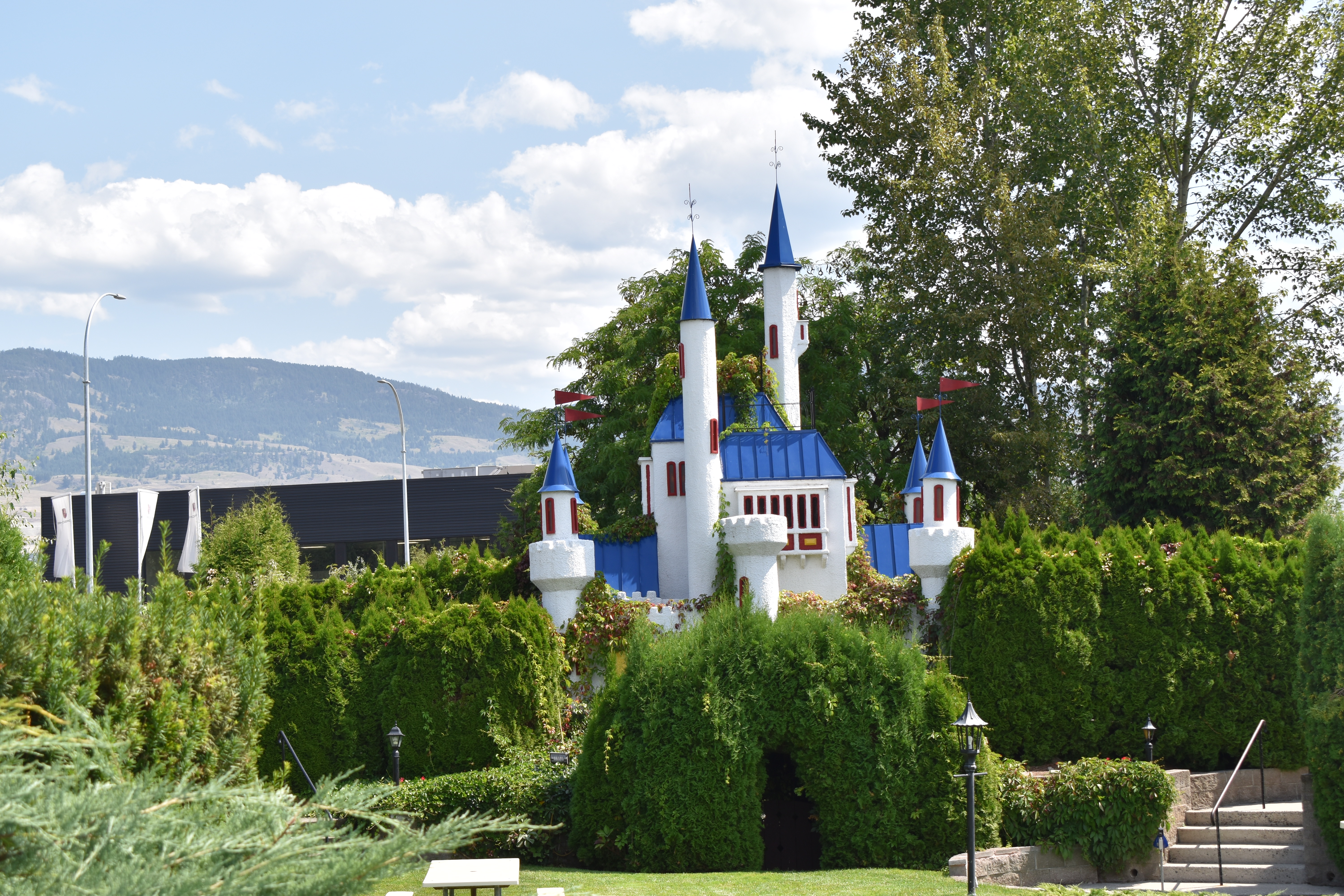 Kelowna's Scandia Golf & Games has 38 years of good times on its scorecard | iNFOnews.ca