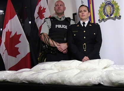 50 kilograms of meth seized from semi stopped at Alberta-Montana border crossing | iNFOnews.ca