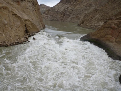 Time of essence as Fraser River slide blocks spawning salmon: Wilkinson | iNFOnews.ca