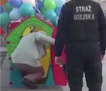 TRENDING NOW: The opposite of Disney's Up | iNFOnews.ca