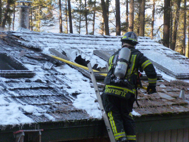 Three blazes keep Vernon fire crews hopping on weekend | iNFOnews.ca