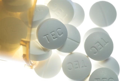 Seven times more opioid prescriptions filled in Canada, U.S., than Sweden: study | iNFOnews.ca