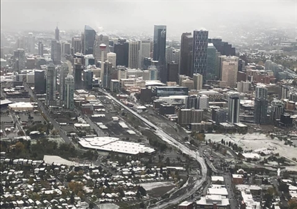 iN PHOTOS: Accidents and anguish as three feet of snow falls on Calgary, southern Alberta | iNFOnews.ca iN PHOTOS: Accidents and anguish as three feet of snow falls on Calgary, southern Alberta | iNFOnews.ca