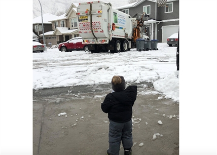 Young Kamloops boy meets his hero - the garbage man | iNFOnews.ca