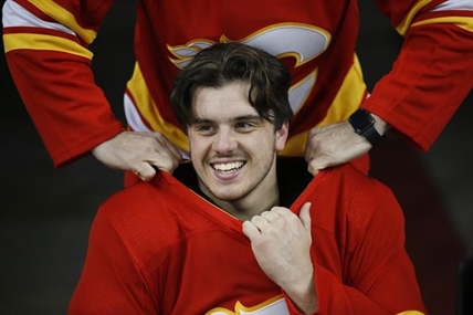 iN VIDEO: 'I was bawling': Injured Bronco's mother stunned by his progress after surgery | iNFOnews.ca