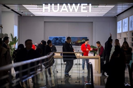 Huawei moving US research centre to Canada | iNFOnews.ca