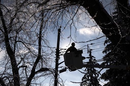 Concerns rising temperatures and gusty winds could cause more power outages | iNFOnews.ca