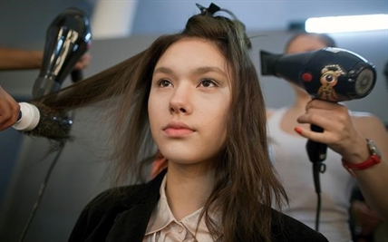 Skip the blow dry or wash your hair in advance to save on salon costs | iNFOnews.ca Skip the blow dry or wash your hair in advance to save on salon costs | iNFOnews.ca