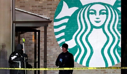 iN VIDEO: Truck slams into Illinois Starbucks; 4 sent to hospitals | iNFOnews.ca