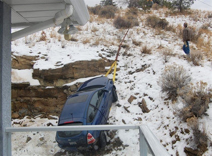 Former mayor's New Year's Eve plans delayed by crashed car in yard | iNFOnews.ca
