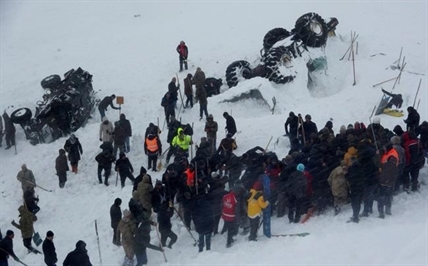 Avalanche in Turkey wipes out rescue team; 38 dead overall | iNFOnews.ca