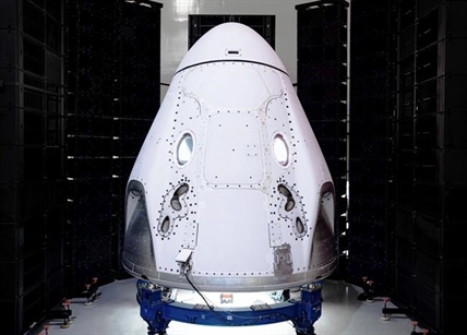 SpaceX aims to launch up to 4 tourists into super high orbit | iNFOnews.ca