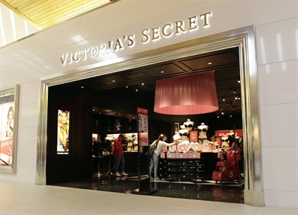 L Brands closing some Victoria's Secret stores in Canada | iNFOnews.ca