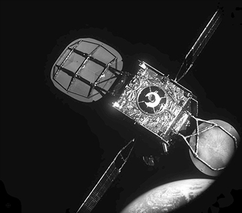 Satellite almost on empty gets new life after space docking | iNFOnews.ca