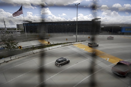 iN VIDEO: California governor orders statewide stay-at-home order | iNFOnews.ca